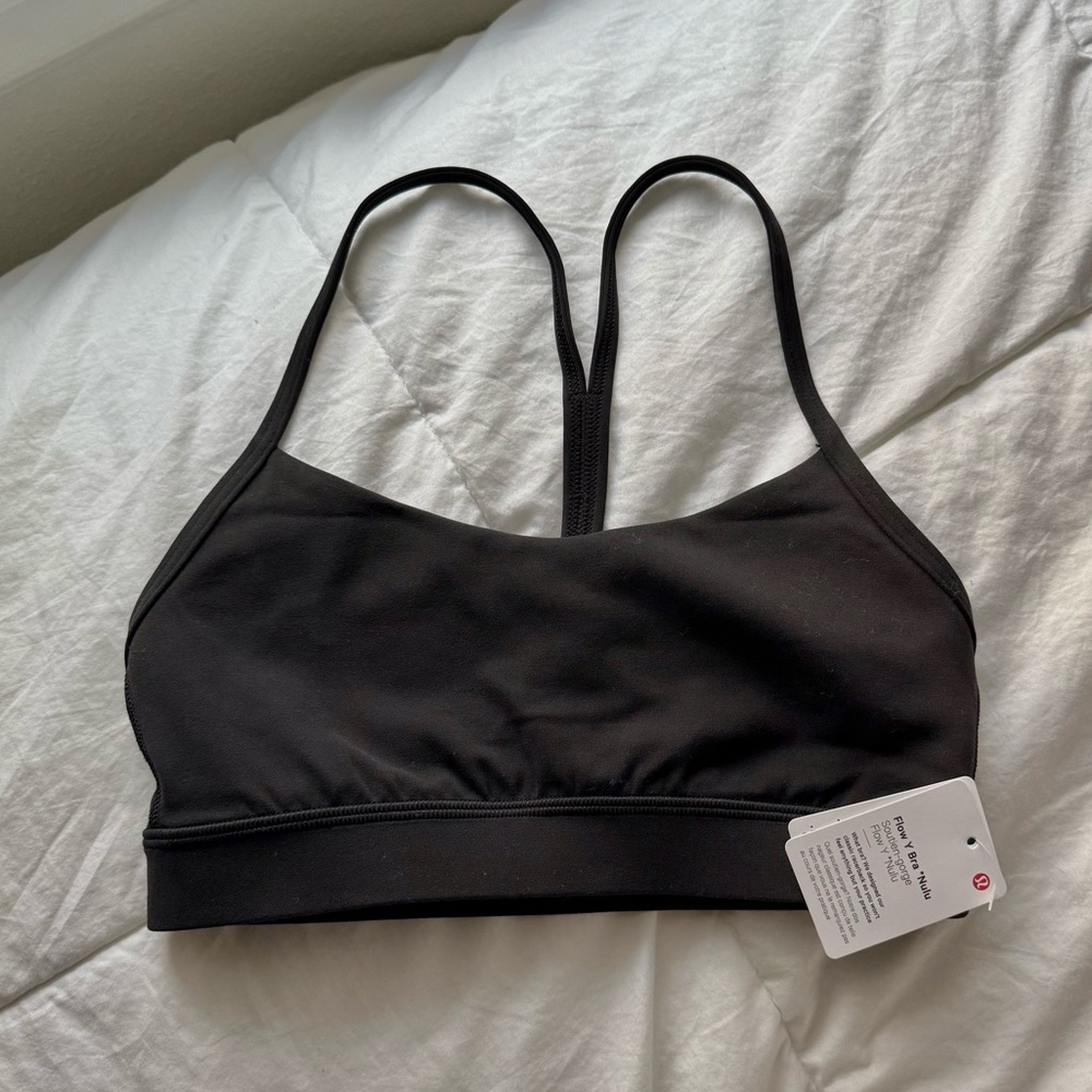 Lululemon Black Flow Y Bra Nulu